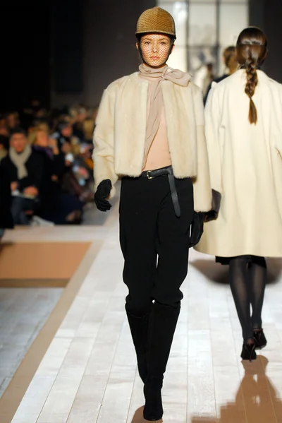 Look 6